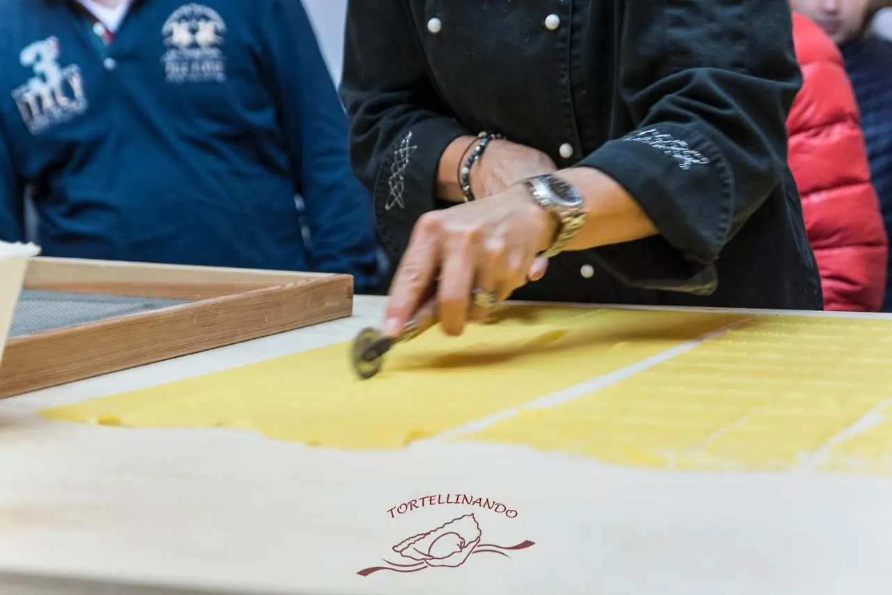 Albergo Al Cacciatore Tortellinando Valeggio sul Mincio Italien