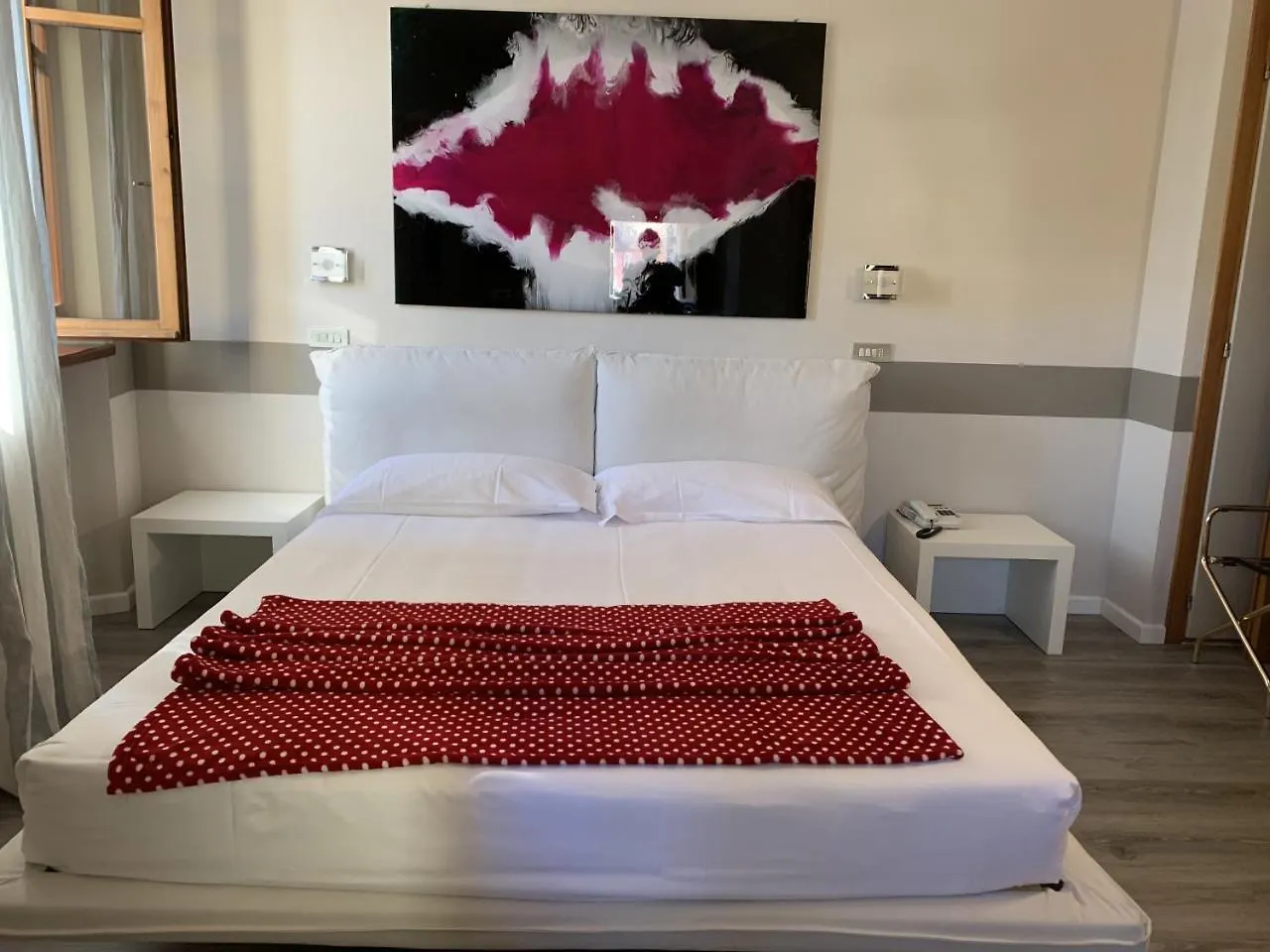 Albergo Al Cacciatore Tortellinando ヴァレッジョ・スル・ミンチョ 3*,